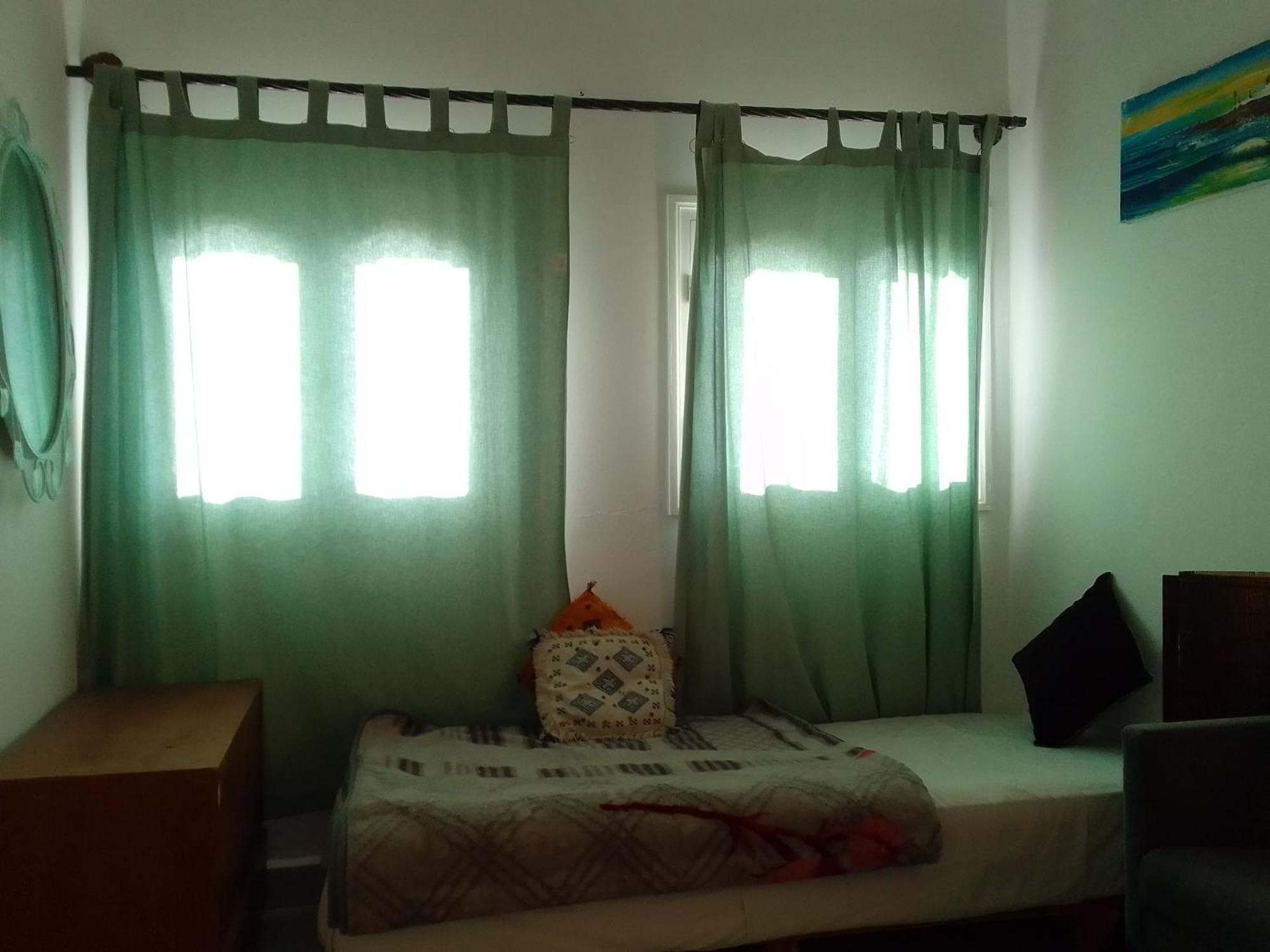 Ocean Surf Lodge Taghazout Habitación foto